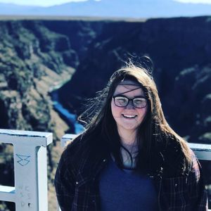 Meet your Posher, Mackenzie